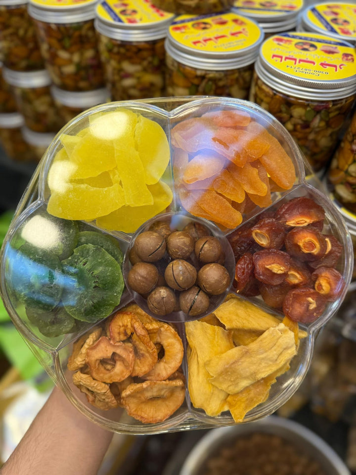 Nayab Gift Box (7 Sets)